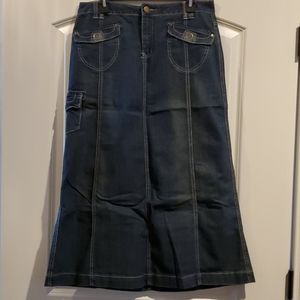 Denim skirt